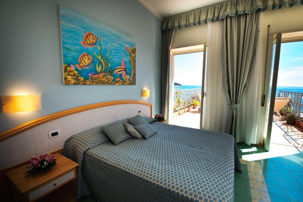 Hotel Grand Il Ninfeo 4*